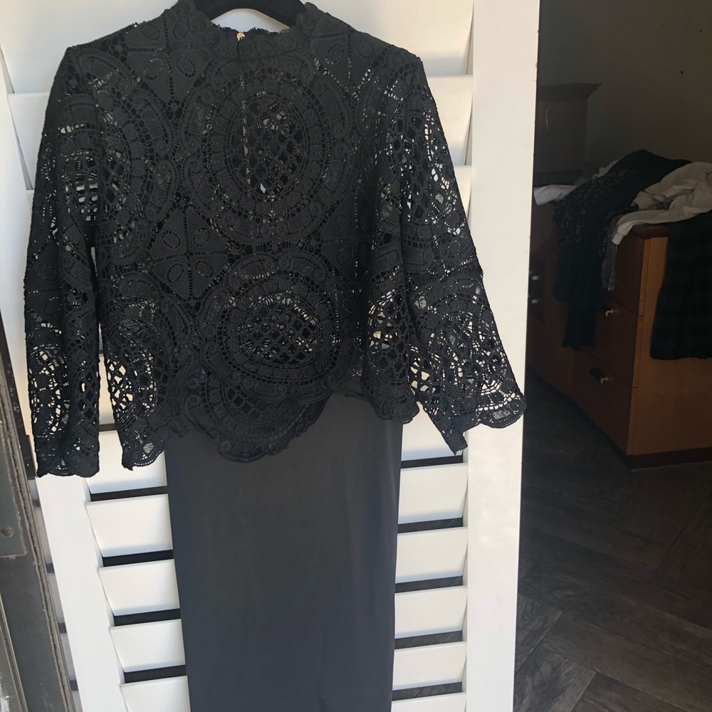Sexy Lacey top! Wear with jeans or leather pant